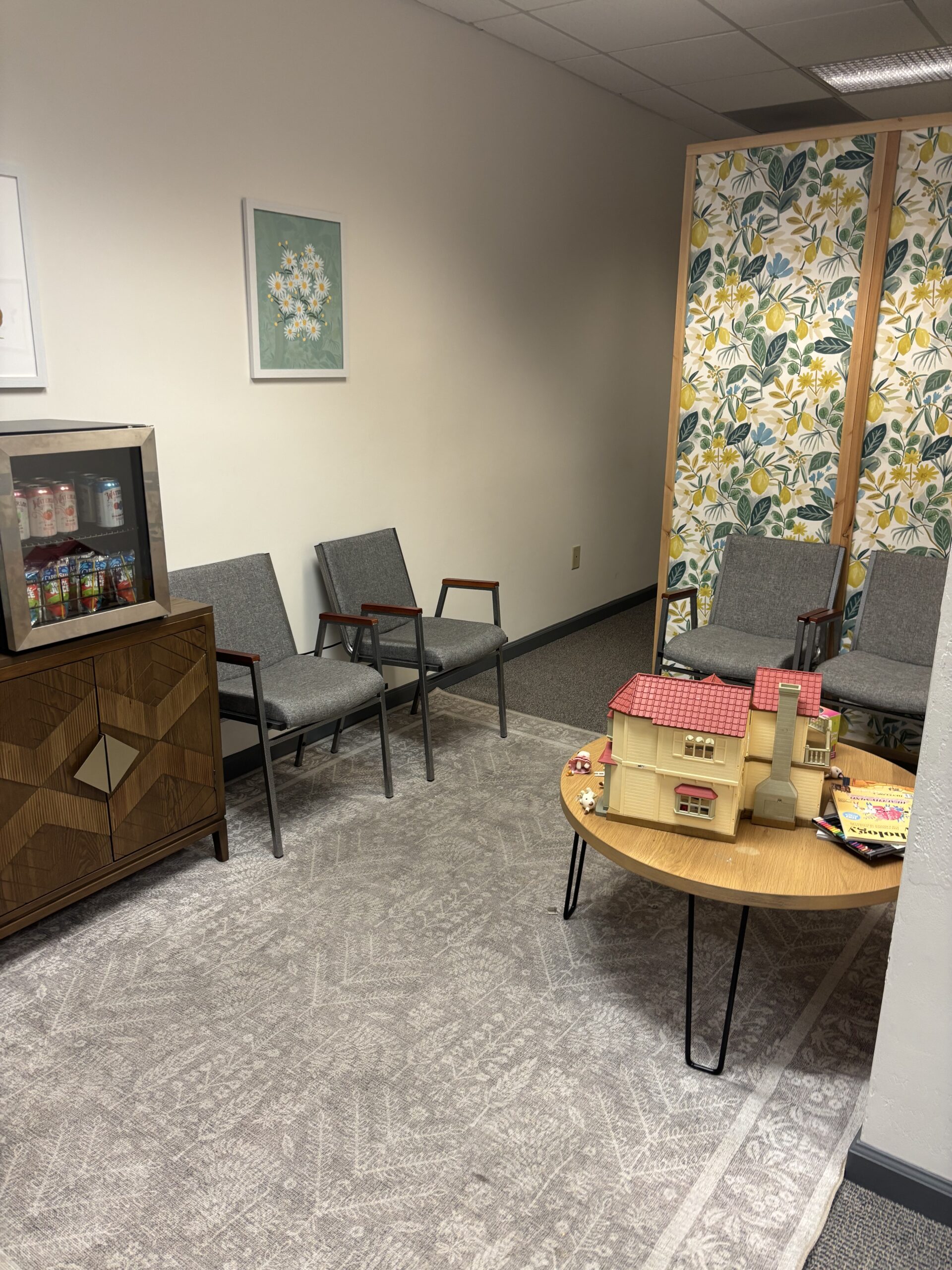 Waiting room at Melissa Moe's Santa Rosa therapy office